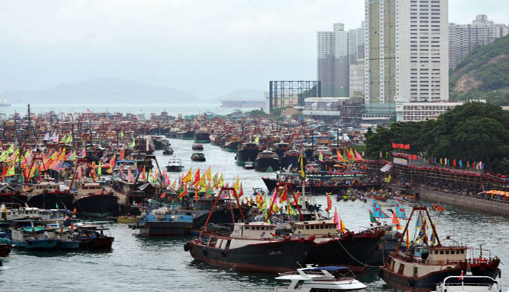 markets,memorable vacation,enjoyable places ,बाज़ार, मजेदार बाजार, यादगार बाजार, डैम्नोयेन साडाउक फ्लोटिंग मार्केट, बैनजारमैसिन फ्लोटिंग मार्केट, श्रीनगर फ्लोटिंग मार्केट, म्यांमार का इन्ले लेक