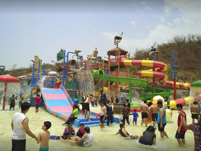 mumbai,mumbai water parks,weekend,holidays ,वाटर पार्क्स,मुंबई
