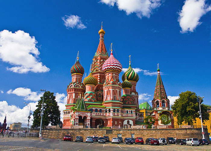 beautiful religious places,religious places in the world ,थाईलैंड, वाट रोंग खुन, इटली, सेंट पीटर्स बेसिलिका चर्च, चीन, द टेंपल ऑफ हेवन, इंडोनेशिया, प्रम्बनन मंदिर, अबू धाबी, शेख जायद ग्रैंड मस्जिद, मास्को, सेंट बेसिल्स कैथेड्रल