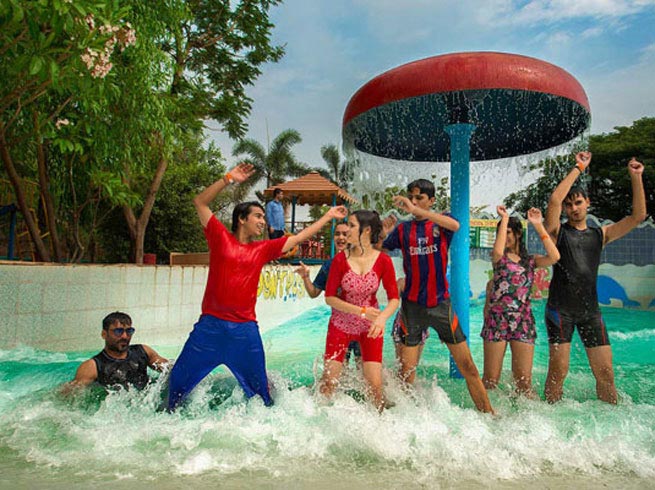 mumbai,mumbai water parks,weekend,holidays ,वाटर पार्क्स,मुंबई