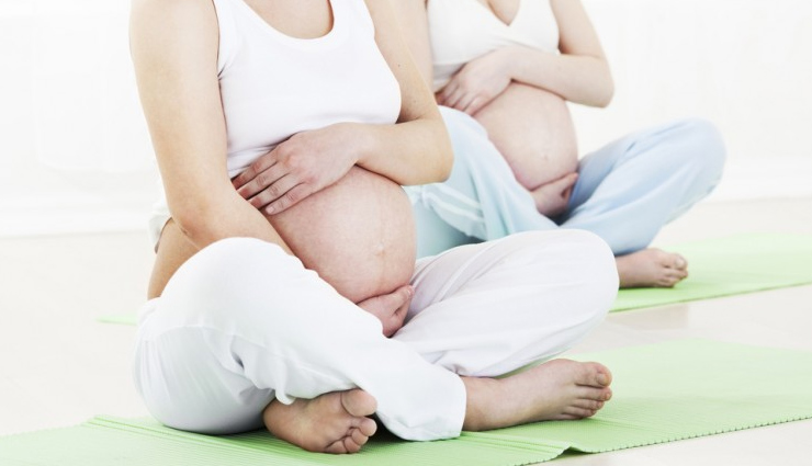 benefits of doing yoga,5 benefits of yoga during pregnancy,why is good for pregnant woman,how to stay fit during pregnancy,international yoga day,importance of yoga