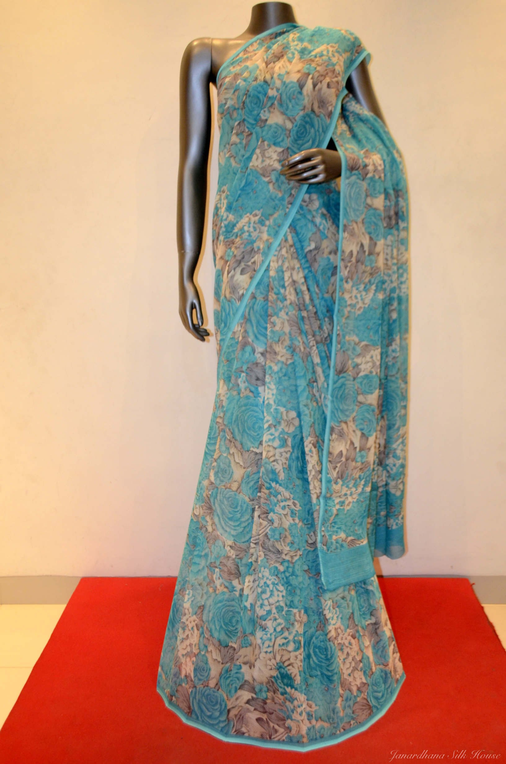 floral print saree designs,saree designs,saree for summers,fashion tips for summers