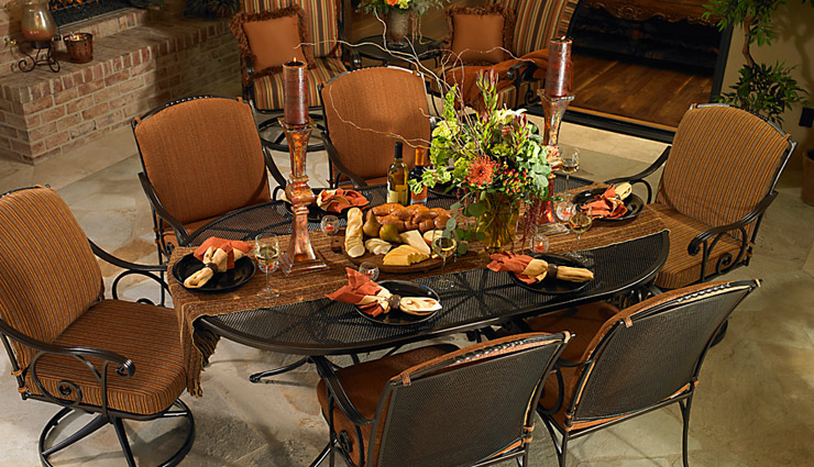 इन टिप्स की मदद से बरसात के मौसम में रखे अपने खुबसूरत फर्नीचर का ख्याल furniture care tips,monsoon tips,household tips