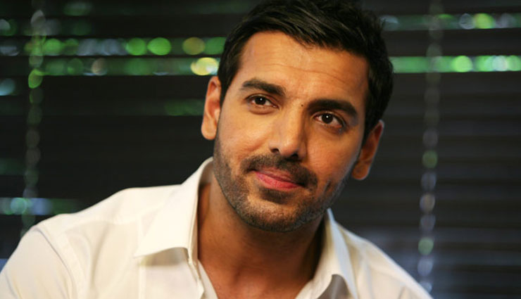 Shah Rukh Khan,Aishwarya Rai Bachchan,Salman Khan,amitabh bachchan,john abrahim,most charitable bollywood celebrities,charity done by bollywood celebrities