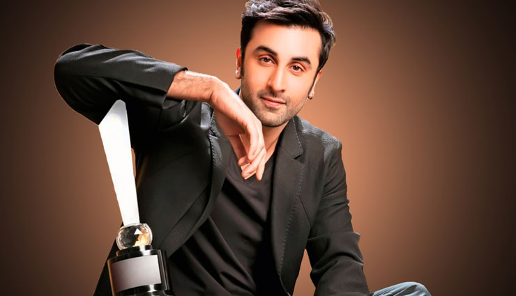 Shah Rukh Khan,Salman Khan,sanjay dutt,ranbir kapoor,manisha koirala,alcoholic celebrities of bollywood,celebrities who are addicted to drinking,amisha patel,arjun rampal