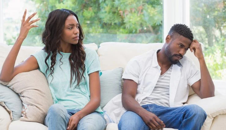 tumultuous relationship signs,signs of a turbulent relationship,recognizing a tumultuous relationship,identifying signs of relationship turmoil,characteristics of a tumultuous relationship,tumultuous relationship red flags,signs of emotional turmoil in a relationship,signs of a roller coaster relationship