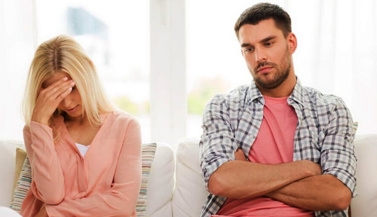 signs of selfish person,traits of selfish people,recognize selfish behavior,dealing with selfish individuals,selfish partner signs,selfish friend signs,selfish people traits