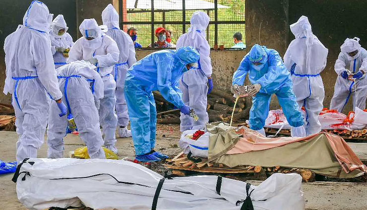 कोरोना के केस लगातार हो रहे कम लेकिन डराने वाला है मौत का आंकड़ा, बीते दिन 1192 ने तोड़ा दम