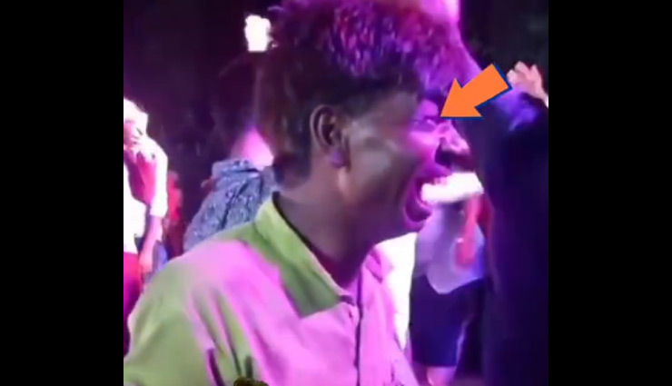 बारात में लड़के ने दिखाए ऐसे डांस मूव्स, वीडियो देखने के बाद आपके लिए हंसी रोक पाना होगा मुश्किल