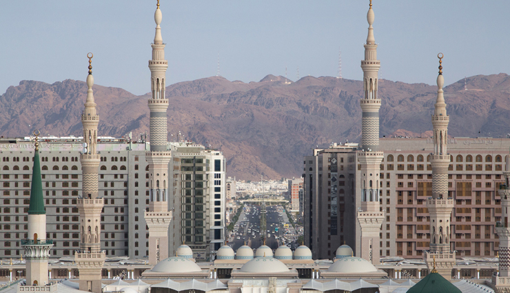 most beautiful mosques to visit,stunning mosques around the world,exquisite places of worship: beautiful mosques,must-see mosques with breathtaking beauty,visiting the world most gorgeous mosques,exploring the beauty of iconic mosques,traveling to stunning mosques worldwide,mesmerizing architectural wonders: beautiful mosques,touring the world most picturesque mosques,mosque tourism: experiencing beauty in places of worship