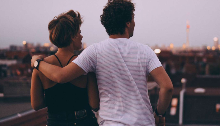 friend with benefits pros and cons,benefits of a friends with benefits relationship,drawbacks of having a friend with benefits,fwb arrangement advantages and disadvantages,pros and cons of casual intimacy,friends with benefits dynamics,friends with benefits relationship insights,is a friends with benefits arrangement right for you?,exploring fwb relationship positives and negatives,considerations for friend with benefits setup