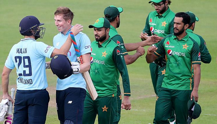 पहला वनडे : इंग्लैंड की नई टीम से भी पार नहीं पा सका पाकिस्तान, मिली 9 विकेट से करारी मात