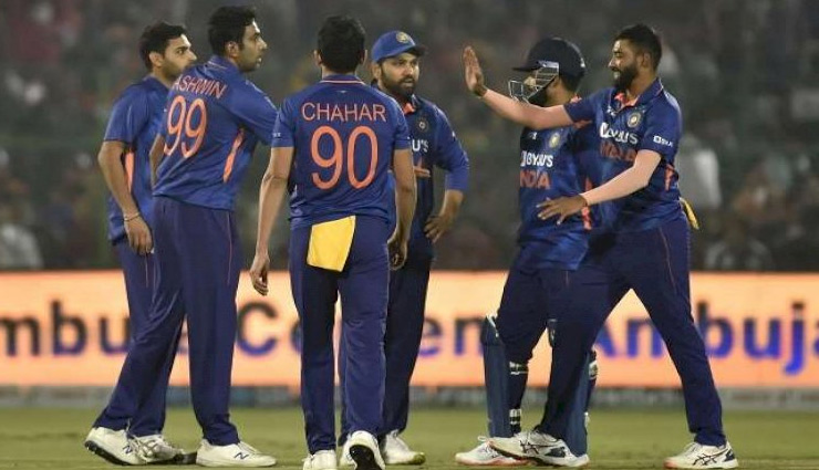 रांची T20 मैच : भारत की नजर सीरीज जीत पर, 100 फीसदी दर्शकों की अनुमति, चाहर-रोहित की फोटो वायरल
