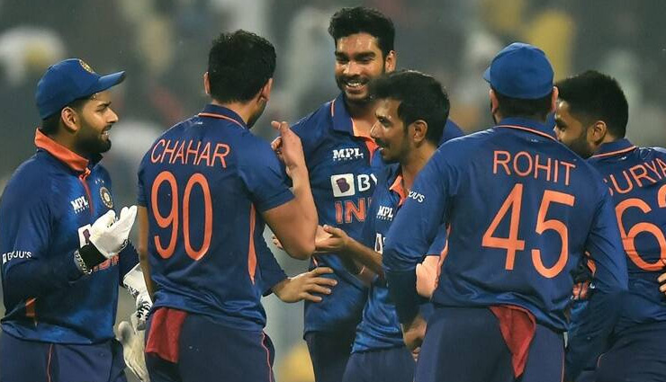 टीम इंडिया ने किया सूपड़ा साफ, जानें क्या बोले मैन ऑफ द सीरीज रोहित, मैन ऑफ द मैच अक्षर और सेंटनर
