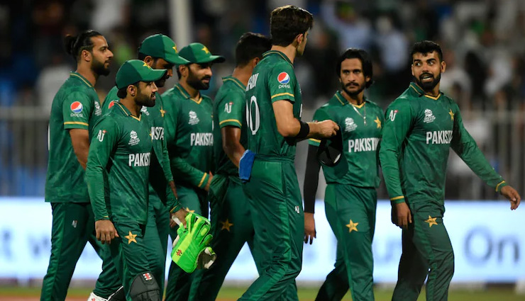 T20 WC : पाकिस्तान का जीत का ‘पंजा’, जानें क्या बोले बाबर-मलिक, कप्तान ने लगाई रिकॉर्डों की झड़ी
