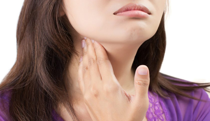 ज्यादातर महिलाओं का होता है थायरॉइड की समस्या से सामना, जानें क्या खाएं और क्या नहीं