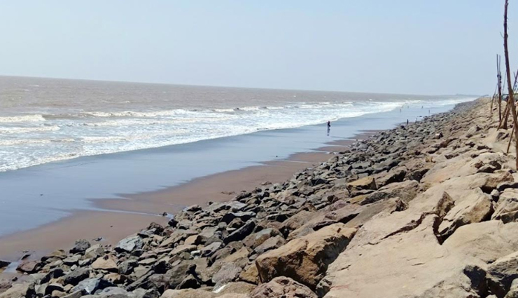 beaches,beahes in gujarat,gujarat beaches,wonderful beaches,beaches in india,india tourism,tourist places in india,india travel,travel guide,holidays