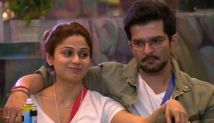 Bigg Boss OTT : शमिता-राकेश में बढ़ीं नजदीकिया, शेयर किया बेड, प्यार की खातिर एक्ट्रेस हुईं नॉमिनेट!
