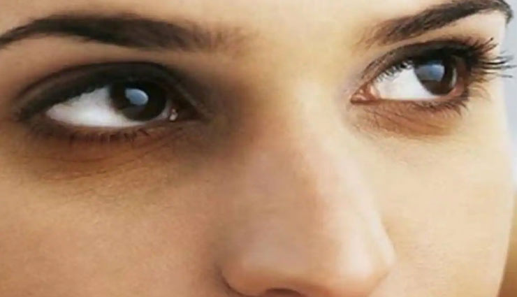 organic rose water,gulab jal,skin,rose water skin,beauty product,rose water chemical,skin toner,make up remover,dark circle,beauty article in hindi