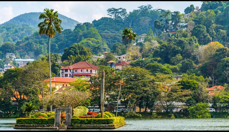 6 Things You Must Do in Kandy, Sri Lanka