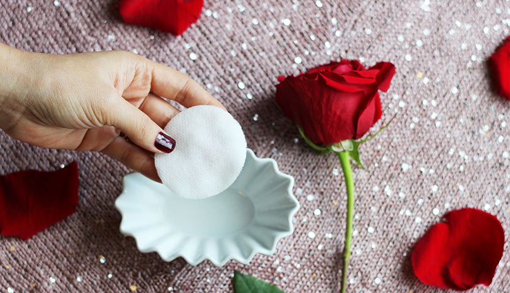 organic rose water,gulab jal,skin,rose water skin,beauty product,rose water chemical,skin toner,make up remover,dark circle,beauty article in hindi