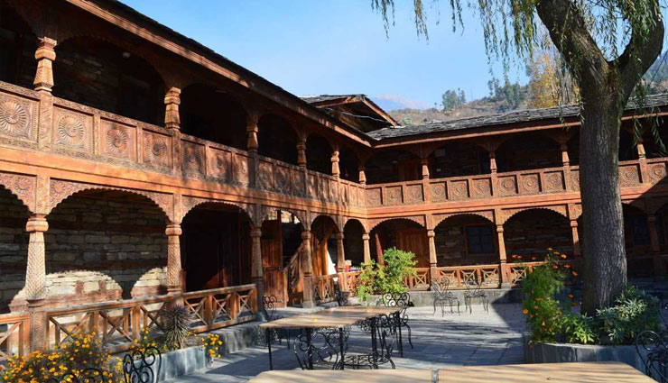 manali,hill station manali,beautiful manali,himachal pradesh,kullu valley,adventure activities,rohtang pass,hidimba temple,naggar fort,solang valley,manikaran,tourism article in hindi