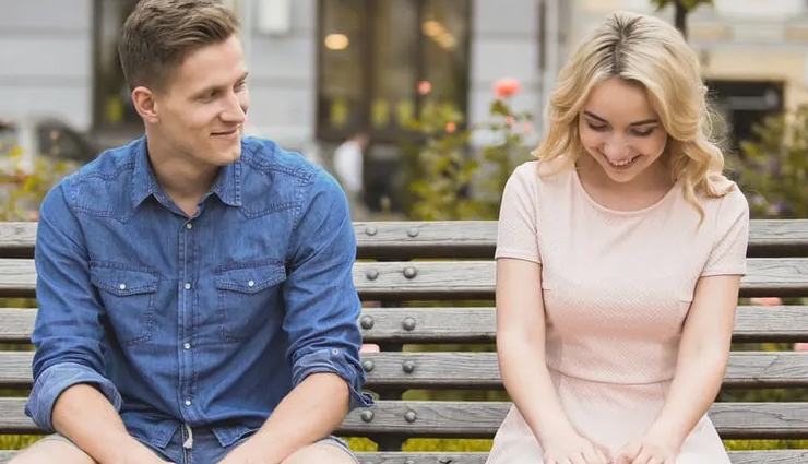 sweet things to say to a girl,words girls want to hear,heartwarming compliments for her,expressing love and appreciation,what girls love to hear from their partner,romantic phrases for your girlfriend,genuine compliments for women,making her feel special and loved,building emotional connection through words,impact of sweet words on a relationship,expressing affection and admiration for her