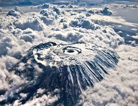 destinations,destinations disappear soon,Kilimanjaro,The Great Barrier Reef,Vieques and Culebra,European Alps,Everglades National Park