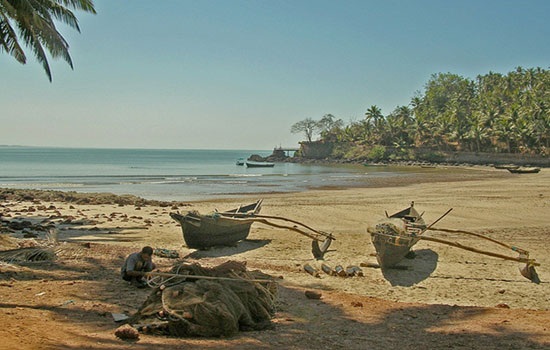 holiday destinations,beaches of goa,holiday in goa,Butterfly Beach,Kakolem Beach,Galjibag Beach,Hollant Beach,Betul Beach