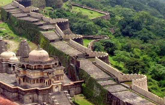 holidays,rajasthan,places of rajasthan,Bundi,Baroli temples,Bhainsrorgarh,Kumbhalgarh,Ranakpur Temple,Road trip