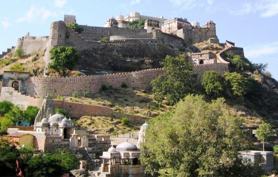 holidays,rajasthan,places of rajasthan,Bundi,Baroli temples,Bhainsrorgarh,Kumbhalgarh,Ranakpur Temple,Road trip