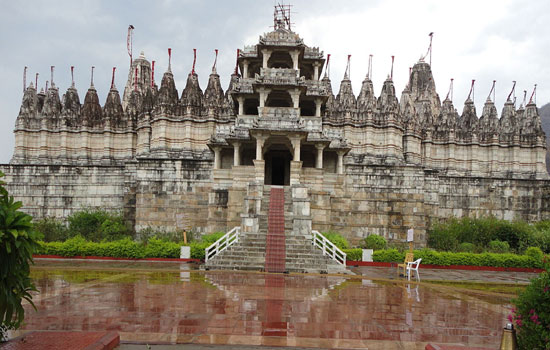 holidays,rajasthan,places of rajasthan,Bundi,Baroli temples,Bhainsrorgarh,Kumbhalgarh,Ranakpur Temple,Road trip