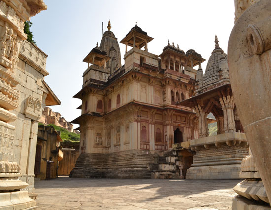 Hidden Treasures of Jaipur,amer,nahargarh,jaigarh Fort,Panna Miya Ka Kund,Shiv Parvati,Talkatora Gardens,Maniharon ka Rasta,Ramchandra ji Temple,Hawa Mahal