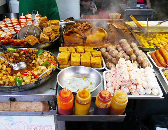 holiday,hong kong,places to visit in hong kong,Tian Tan Big Buddha,Hong Kong Stars,Food through Hong Kong,Retail Market