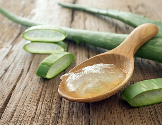 beauty,hair treatment,hairfall,hairfall problem,controll hair fall,Amla in hairfall,onion juice in hairfall,coconut oil in hairfall,aloe vera in hairfall,beet root juice in hairfall,home remedies in hairfall