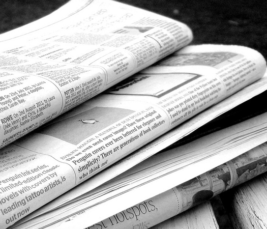 fashion,rain,difficulties in rain,Wear Gum Boots,Carry Umbrella,Newspapers in stock,Avoid White clothes