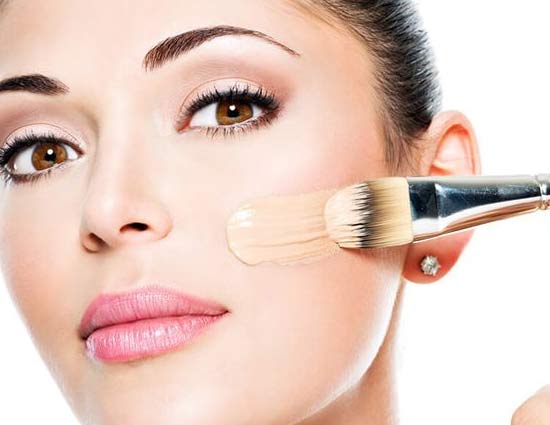 कुछ इस तरह करें मेकअप beauty tips,beauty,makeup tips,sunscreen in makeup,cleanser in makeup,foundation in makeup,eyes makeup,lips makeup