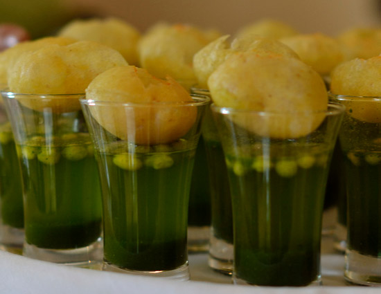 amazing drinks,amazing drinks for summer weddings,mocktails,pani puri shots,paan ice cream,falooda,entryway sweets