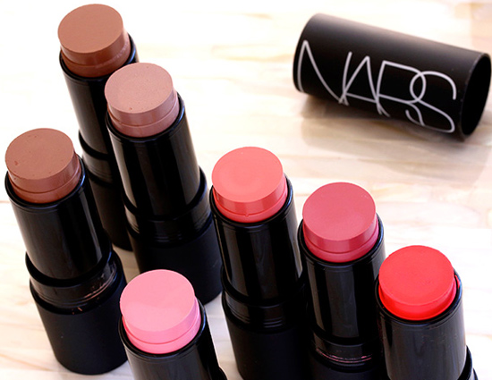 highlighters,the multiple by nars,diamond powder by makeup forever,argan enlightenment illuminizer by josie maran,photoready skinlights face illuminator by revlon,lucy star powder by gerard cosmetics