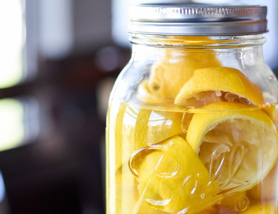 household,Lemon,5 cheap and easy hack to keep your kitchen appliance shining,microwave,convention,vinegar,baking soda,easy hacks to keep kitchen clean,tips to keep kitchen clean,kitchen hacks