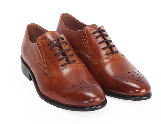 fashion trends,fashion tips,wearing the tuxedo in right way,tuxedo,dress,men,men lifestyle,men fashion,men fashion tips,formal shoe,bow ties