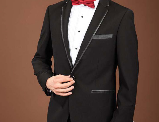 fashion trends,fashion tips,wearing the tuxedo in right way,tuxedo,dress,men,men lifestyle,men fashion,men fashion tips,formal shoe,bow ties