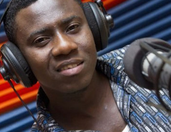 valentine day,valentine week,innovative ways to propose your loved one,propose day,proposing your love one,unique ways to propose,banner proposal,radio proposal,the treasure hunt proposal,hot air balloon proposal,the picture perfect proposal