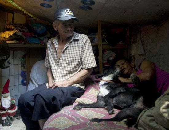 the sewer house of a couple,sewer,couple,miguel restrepo,maria garcia,blackie,dog,drug addict,house