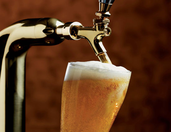 healthy living,drink,5 amazing benefits of beer,beer