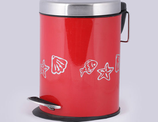 household,4 tips to keep study table organized,organizing study table,tips to keep study table clean