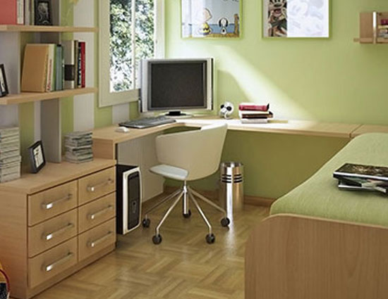 household,4 tips to keep study table organized,organizing study table,tips to keep study table clean