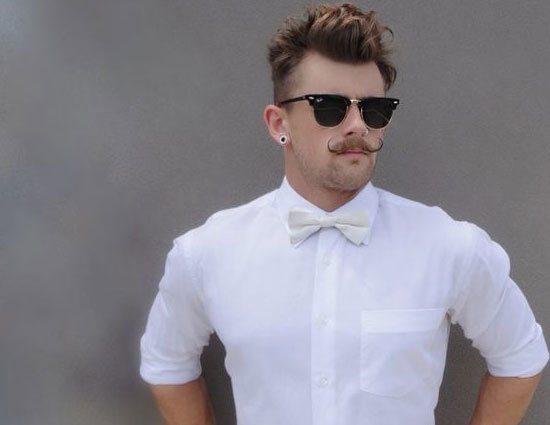 men fashion,4 events when white is the best suited color for men,whit shirt for men,occasions to wear white shirt,office,interview in white shirt,white shirt for date night,white shirt for wedding