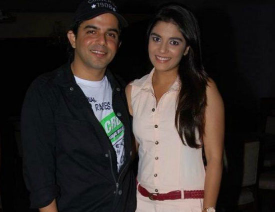 tv celebrities,live in relationship of tv celebrities,heena khan,rocky jaiswal,abhinav shukla,rubina dilaik,pooja guar,raj singh arora,sushant singh,ankita lokhandwe,gurmeet choudhary,debina bannerje,asha negi,ritwik dhanjani