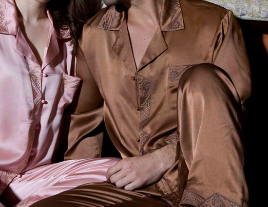 valentines day,valentines week,what your dress color says for valentine day,meaning of colors for valentines day,valentines day,valentines week